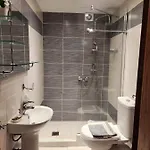 Stavroula's House Hotel *
