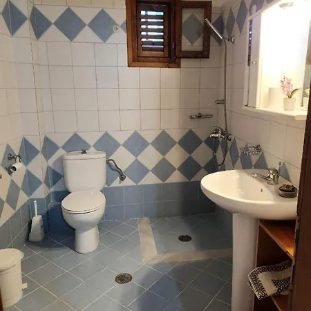 Stavroula's House * Skiathos Town