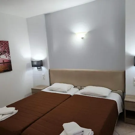 Hotel Stavroula's House *