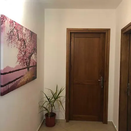 Hotel Stavroula's House *