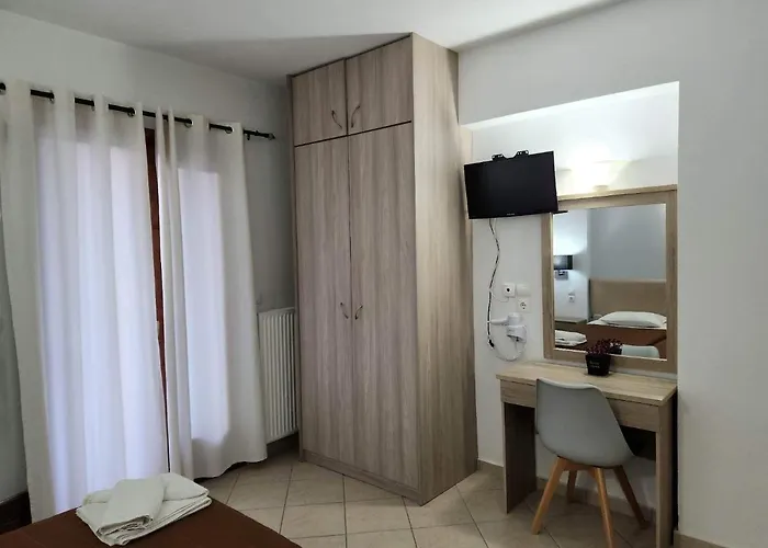 Stavroula's House Скиатос